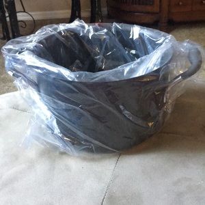 NWT The Pampered Chef 2 quart Saucepan